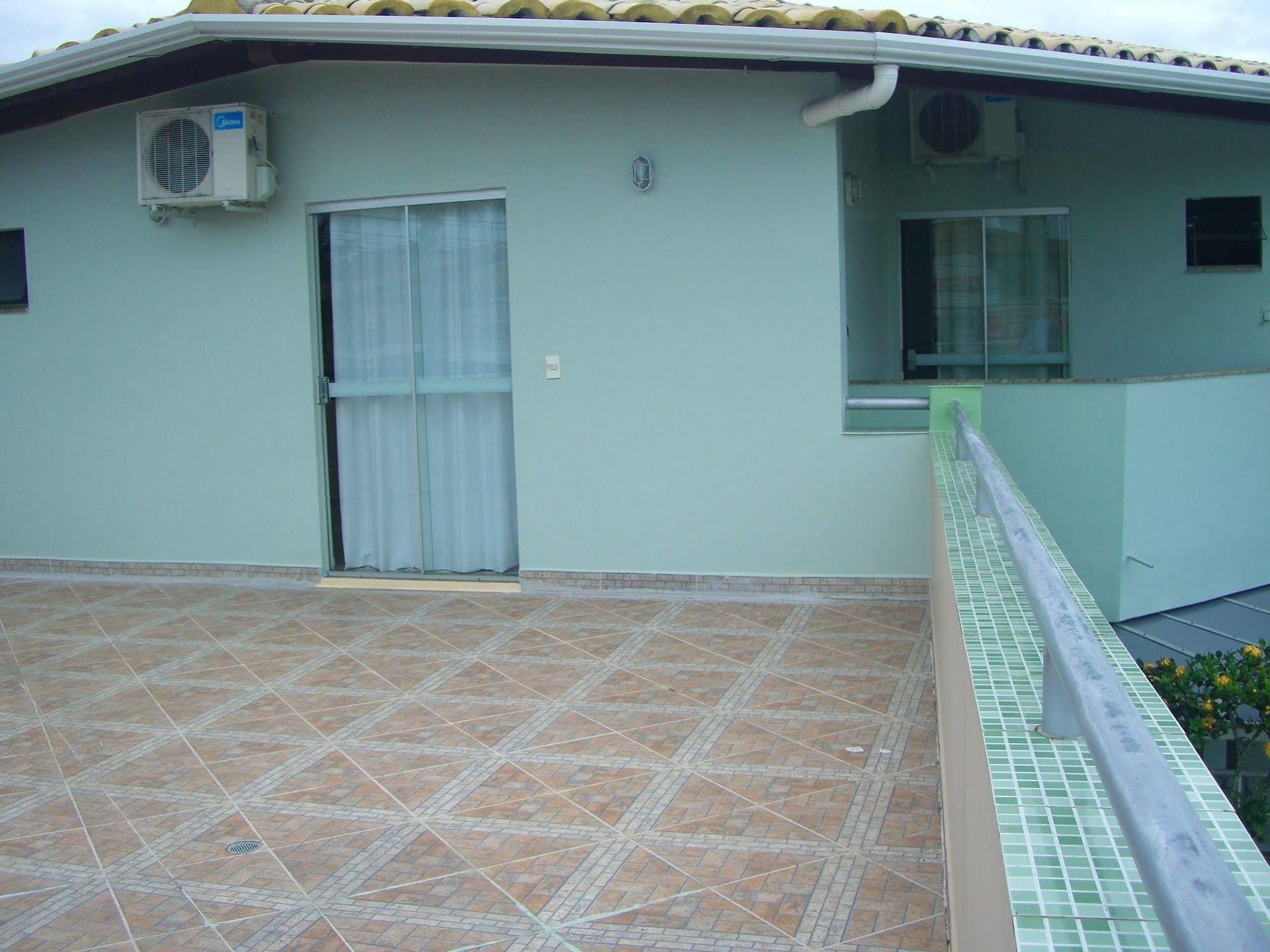 Hotel Ponta De Areia Порту-Сегуру Экстерьер фото