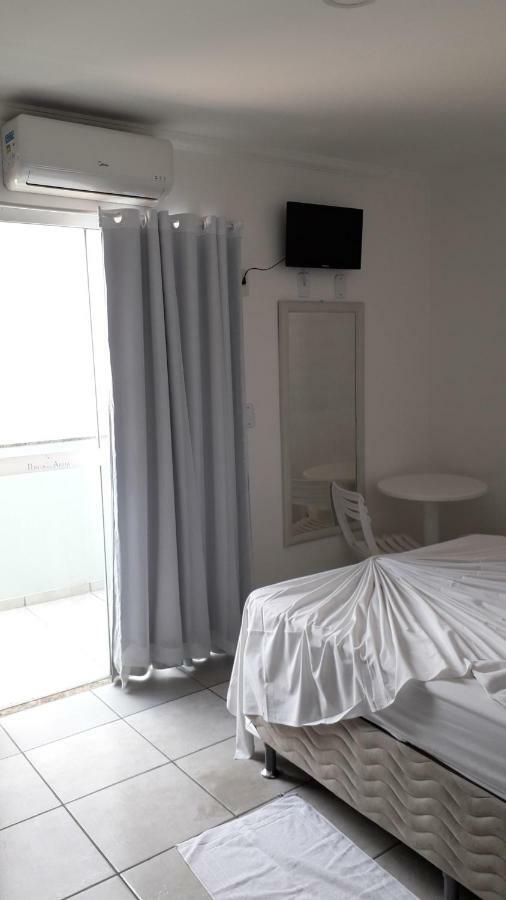 Hotel Ponta De Areia Порту-Сегуру Экстерьер фото